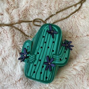 Adorable cactus purse with chain